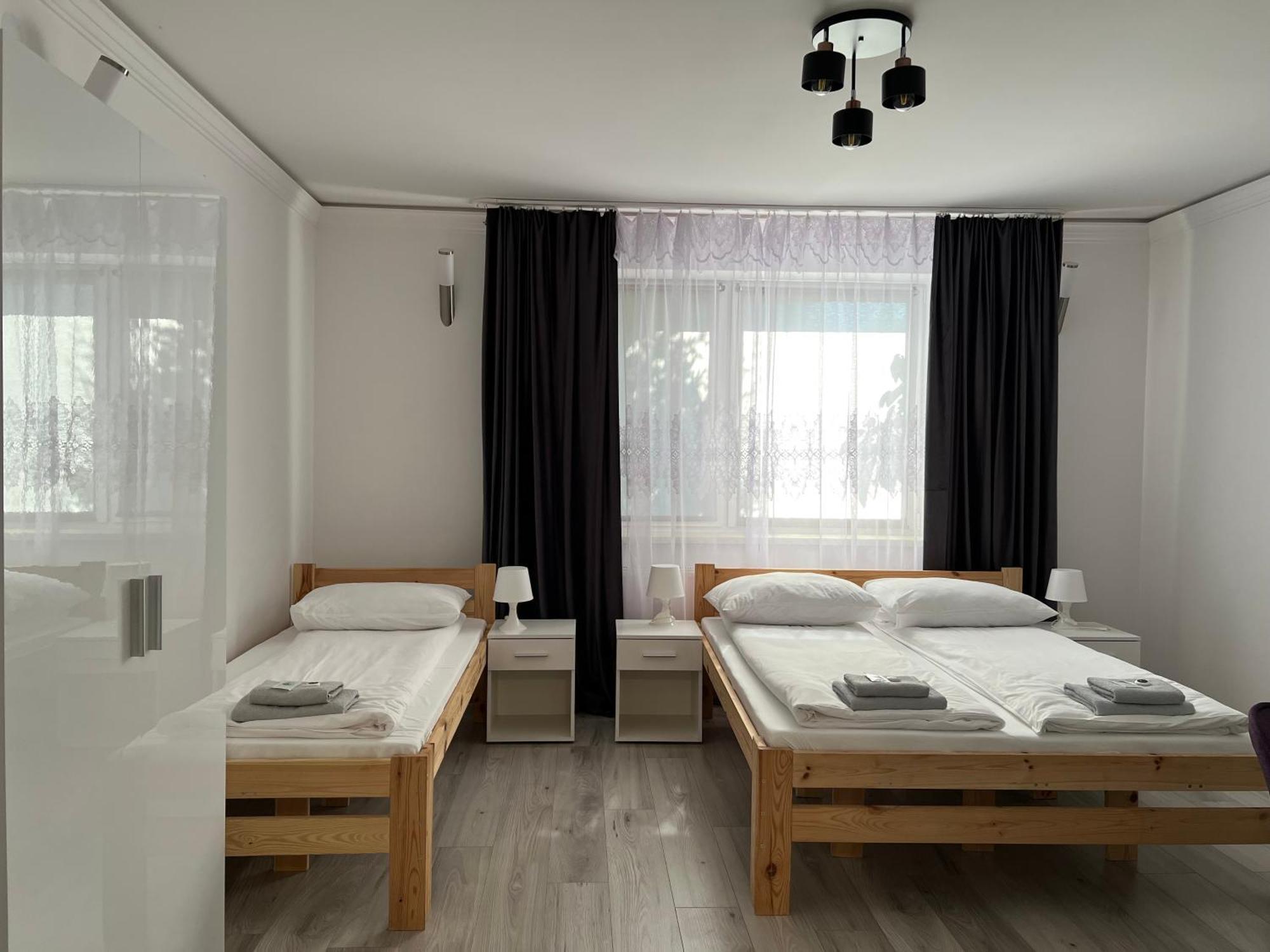 Etna 3 Dom Z Parkingiem Rzeszow Morgowa Apartment Exterior photo